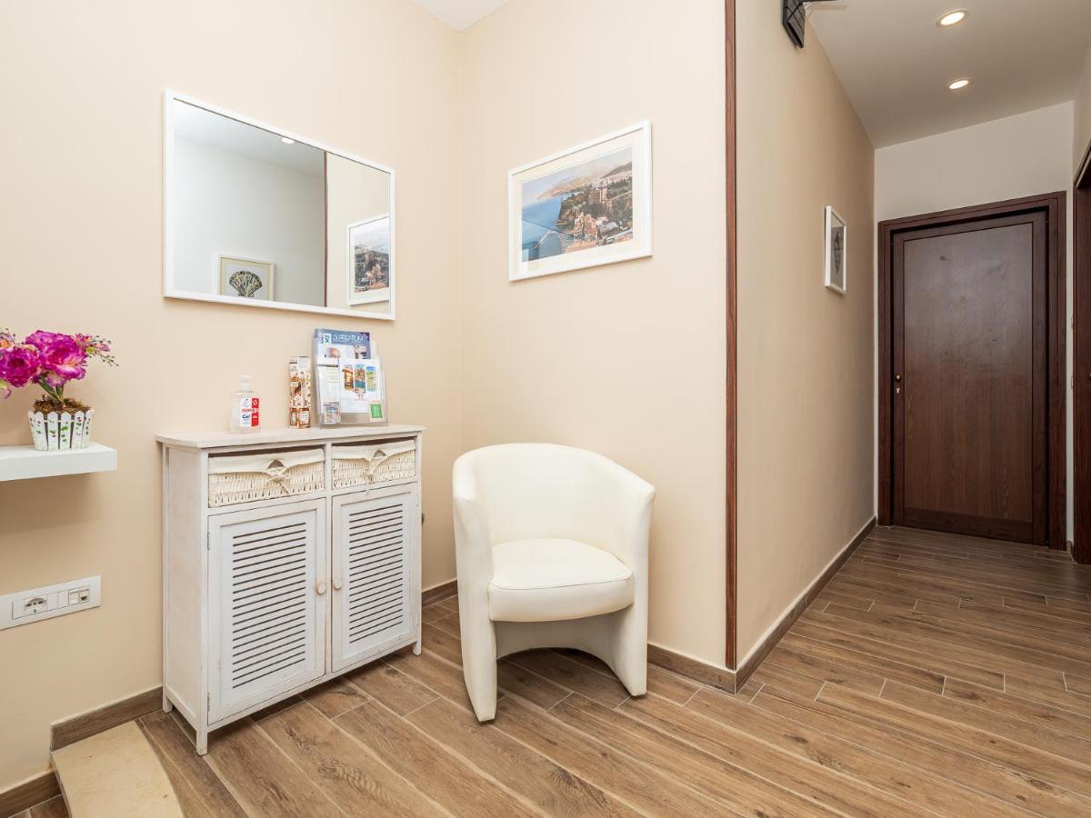 Amore&Psiche - De Vivo Realty Sorrento Esterno foto